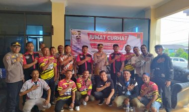 Kapolres-Manggarai-Pimpin-Jumat-Curhat-Polres-Manggarai:-Jalin-Komunikasi-dengan-Masyarakat.