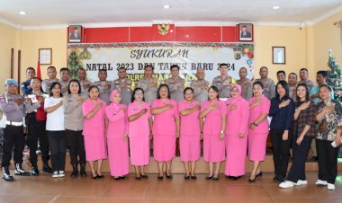 Bina-Kerukunan-Antar-Umat-Beragama:-Polres-Manggarai-Rayakan-Natal-dan-Tahun-Baru-Bersama