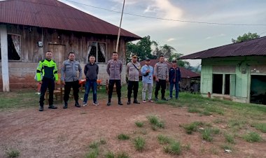 Operasi-Mantap-Brata:-Personil-Polres-Manggarai-Lakukan-Pengamanan-Kampanye-Caleg-DPRD-Kabupaten-Manggarai-di-Dapil-Manggarai-I