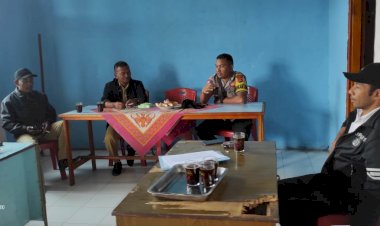 BRIPKA-ADRIANUS-G-SUMAN-Melaksanakan-Giat-Patroli-dan-Sambang-di-Desa-Compang-Ndehes,-Kabupaten-Manggarai