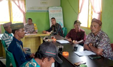 Bhabinkamtibmas-Kecamatan-Ruteng,-Bripka-Fransiskus-Xaverius-Narsi-Janggur,-Laksanakan-Patroli-dan-Sambangi-Kantor-Desa-Compang-Dalo