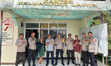 Kasat-Binmas-Polres-Manggarai-Sambangi-dan-Silaturahmi-dengan-Lurah-Lawir