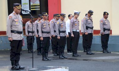 Apel-Mingguan-Polres-Manggarai-Dipimpin-Wakapolres-KOMPOL-KAREL-LEOKUNA,-S.Kom,-M.M.