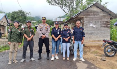 Operasi-Mantap-Brata:-Polres-Manggarai-Terjunkan-Personil-Pengamanan-Kampanye-Calon-DPD-RI-di-Desa-Renda,-Kab.-Manggarai
