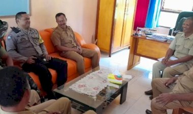 Bhabinkamtibmas-Desa-Nao,-Aipda-EMILIUS-JOHAN,-Gencar-Menertibkan-Knalpot-Tidak-sesuai-Spesifikasi-Tehnis-di-SMAN-Langke-Majok