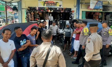 Kasat-Binmas-Polres-Manggarai-Himbau-Sopir-Travel-Patuhi-Aturan-dan-Dukung-Pemilu-Damai