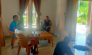 BRIPKA-ALBERTUS-RAHMAT-Lakukan-Patroli-dan-Sambang-di-Kampung-Timbang,-Manggarai