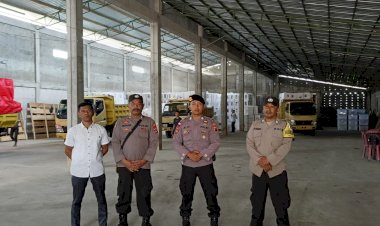 Operasi-Pengamanan-dan-Pengawalan-Logistik-Pemilu-2024-Berjalan-Lancar-dari-Langke-Rembong-ke-Gudang-KPUD-Manggarai