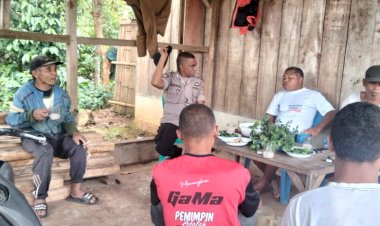 Patroli-dan-Penggalangan-oleh-Anggota-Piket-Polsek-Cibal-di-Pagal