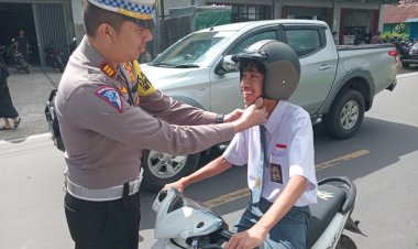 Polres-Manggarai-Gelar-Ops-Keselamatan-Turangga-2024-di-Kota-Ruteng