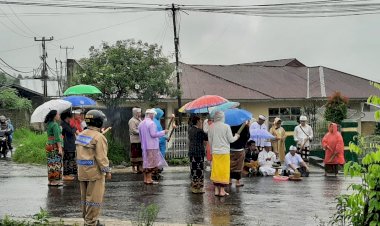 Bhabinkamtibmas-Pastikan-Kegiatan-Tawur-Agung-Kesanga-Berjalan-Lancar-di-Pura-Agung-Waso-Giri-Natha-Ruteng