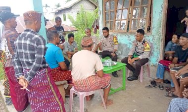 Harkamtibmas-:-Kapospol-Satar-Mese-Barat-dan-Bhabinkamtibmas-Gelar-Patroli-Dialogis