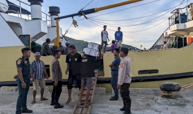 KP3-Laut-Reo-Lakukan-Pengamanan-Kapal-Penumpang-di-Pelabuhan-Laut-Reo