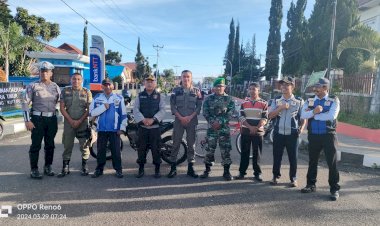 Operasi-Samana-Santa-Turangga-2024:-Polres-Manggarai-Terjunkan-Personel-Pengamanan-Prosesi-Jalan-Salib-Tri-Hari-Suci-JUMAT-AGUNG-Masa-Pra-Paskah-Tahun-2024