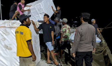 Pengamanan-Kapal-Penumpang-di-Pelabuhan-Laut-Reo-oleh-KP3-Laut-Reo