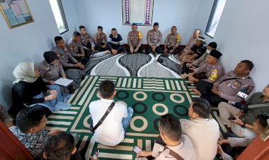 Tingkatkan-Keimanan-dan-Ketaqwaan:-Personel-Polres-Manggarai-Ikuti-BINROHTAL