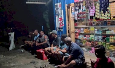 Berikan-Rasa-Aman-dan-Nyaman,--Polsek-Cibal-lakukan-Patroli-Rutin-di-Desa-Nanu