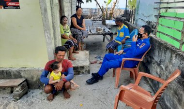 Patroli-dan-Sambang-Sat-Polairud-Polres-Manggarai-Bawa-Pesan-Kamtibmas-bagi-Masyarakat-Pesisir