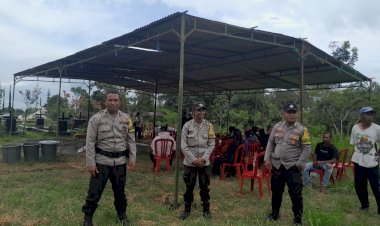 Bhabinkamtibmas-di-Kecamatan-Rahong-Utara-Konsisten-Hadir-dalam-Pengamanan-Kegiatan-Masyarakat