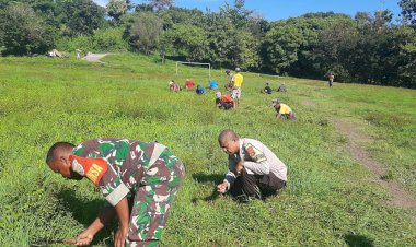 Bhabinkamtibmas-Bripka-Semris-Bell-Ikut-Aktif-Kerja-Bakti-Bersama-di-Desa-Rura