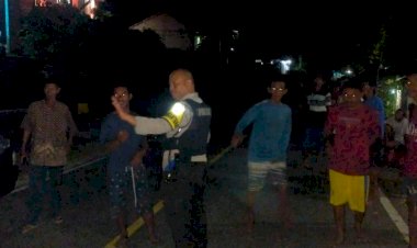 Respon-Cepat-Bhabinkamtibmas:-Warga-Mabuk-di-Cibal,-Manggarai,-Diamankan-demi-Keselamatan-Umum