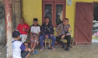 BRIPKA-Adrianus-G-Suman-Himbau-Masyarakat-Wae-Ri'i-Waspada-Terhadap-Tindak-Pidana-Perdagangan-Orang,-HPR,-dan-Bencana-Alam