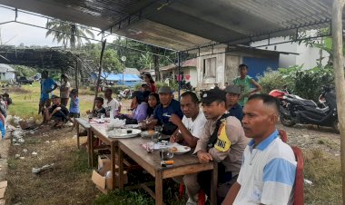 Bripka-Stanislaus-K.-Tandi-Jaga-Stabilitas-Kamtibmas-dalam-Perayaan-Hari-Raya-Pantekostan-di-Reok-Barat