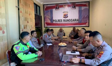 Pimpin-Rapat-Evaluasi,-Waka-Polres-Manggarai-Dorong-Kualitas-Program-Beyond-Trust-TW-II-dan-DORS