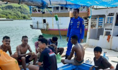 Patroli-dan-Sambang-oleh-Satuan-Polairud-Polres-Manggarai-untuk-Jaga-Kamtibmas-di-Pesisir