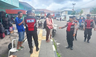 Patroli-Dialogis-Satuan-Samapta-Polres-Manggarai,-Jaga-Kamtibmas-di-Kota-Ruteng