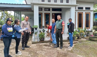 Babinkamtibmas-Kec.-Langke-Rembong-Dampingi-Tim-Vaksinasi-Ternak-HPR-dari-Dinas-Peternakan