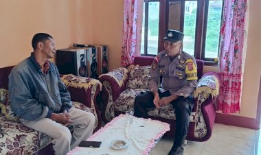 Jaga-Situasi-Kamtibmas,-Bhabinkamtibmas-Kecamatan-Langke-Rembong-laksanakan-Patroli-Dialogis