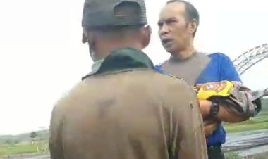 Menyentuh,-Aipda-Hendra-Lepas-Seragam-demi-Evakuasi-Jasad-Bayi-Dibuang