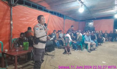 Bhabinkamtibmas-Aipda-Kornelius-Jemarus-Amankan-kegiatan-Pesta-Sekolah-di-Tengkulese