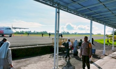 KP3-Udara-:-Pengamanan-Kedatangan-dan-Keberangkatan-Pesawat-WINGS-AIR-ATR-72-–-500-berlangsung-lancar