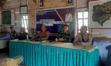 Bhabinkamtibmas-Kecamatan-Cibal-Sampaikan-Himbauan-Kamtibmas-dalam-Kegiatan-Pembekalan-bagi-Karang-Taruna-Desa-Rado