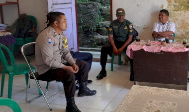 Sambang-dan-Himbauan-Kamtibmas-di-Desa-Dimpong-oleh-Bhabinkamtibmas--dan-Babinsa