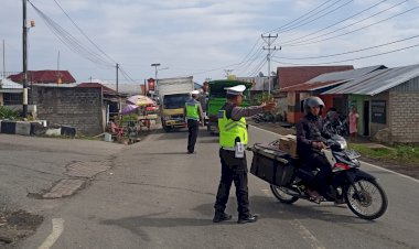 Patroli-KRYD-dan-Himbauan-Kamseltibcar-Lantas-Sat.-Lantas-Polres-Manggarai-di-Kota-Ruteng