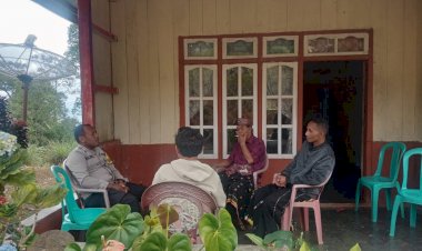 Himbauan-Kamtibmas-Jelang-Pilkada-Serentak-oleh-Bhabinkamtibmas-Kecamatan-Ruteng.