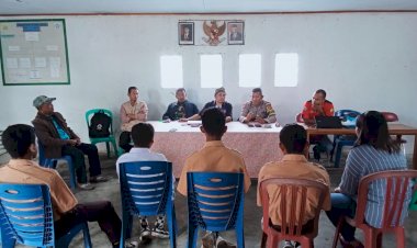 Aipda-Arkadius-M.-Arno-Mediasi-Permasalahan-Antar-Warga-di-Desa-Bulan