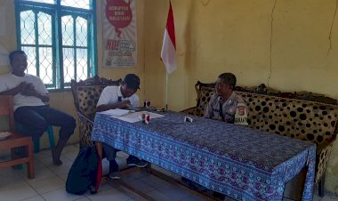 Patroli-dan-Sambang-Bhabinkamtibmas-di-Kantor-Desa-Rura