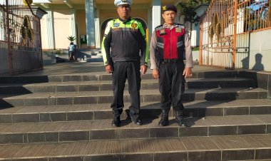 Personil-Polres-Manggarai-Laksanakan-Pengamanan-Ibadah-Minggu-di-Ruteng