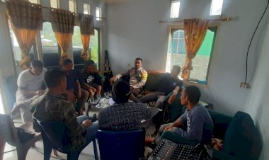 Bhabinkamtibmas-Cibal-Gelar-Sambang,-Sampaikan-Himbauan-Kamtibmas-ke-Pemuda-Pagal