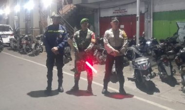 Bhabinkamtibmas-Kecamatan-Langke-Rembong-Laksanakan-Pengamanan-Kegiatan-Masyarakat