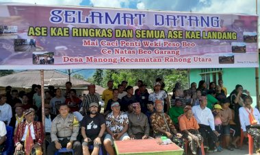 Pengamanan-Acara-Adat-oleh-Bhabinkamtibmas-Aipda-Kornelius-Jemarus-di-Kecamatan-Rahong-Utara