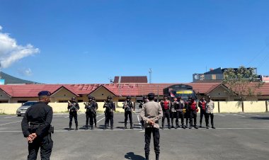 Patroli-Gabungan-Polres-Manggarai-dan-Brimob-Jaga-Kamtibmas-Kondusif-dalam-Operasi-Mantap-Praja-Turangga-2024