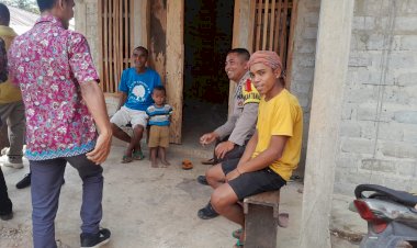 Bhabinkamtibmas-Aipda-Kornelius-Jemarus-Laksanakan-Patroli-Pencegahan-TPPO-dan-Himbauan-Pilkada-Damai-2024-di-Kec.-Rahong-Utara