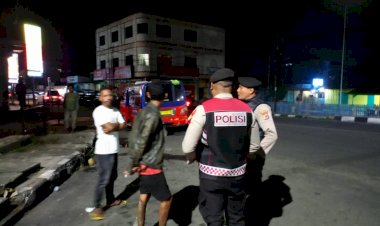 Patroli-Perintis-Presisi-Sat-Samapta-Polres-Manggarai-Jaga-Keamanan-Malam-di-Kota-Ruteng