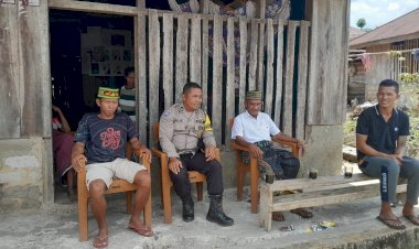 Bhabinkamtibmas-Rahong-Utara-Sosialisasikan-Pencegahan-TPPO-dan-Himbauan-Pilkada-Damai-2024