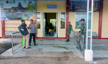 KP3-Udara-:-Pengamanan-Penerbangan-di-Bandara-Frans-Sales-Lega-Ruteng-berlangsung-lancar.